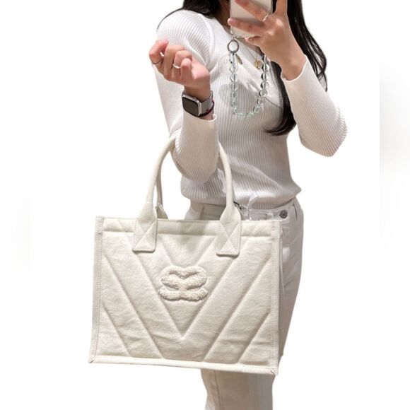 NWT Sandro Ecru Quilted Tote Cream White Large - Picture 1 of 14